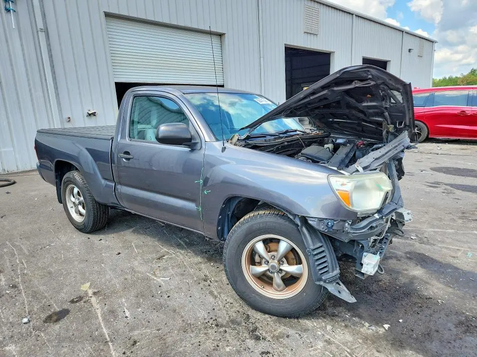 2014 TOYOTA TACOMA BASE  