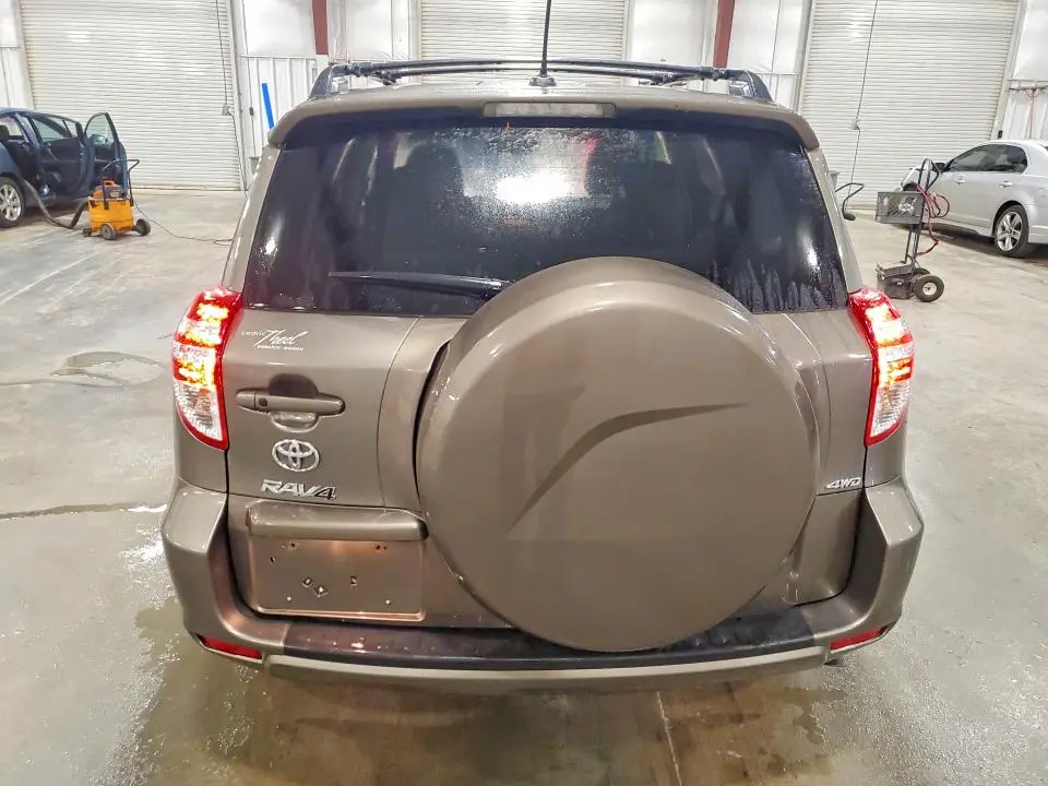 2012 TOYOTA RAV4 LIMITED  