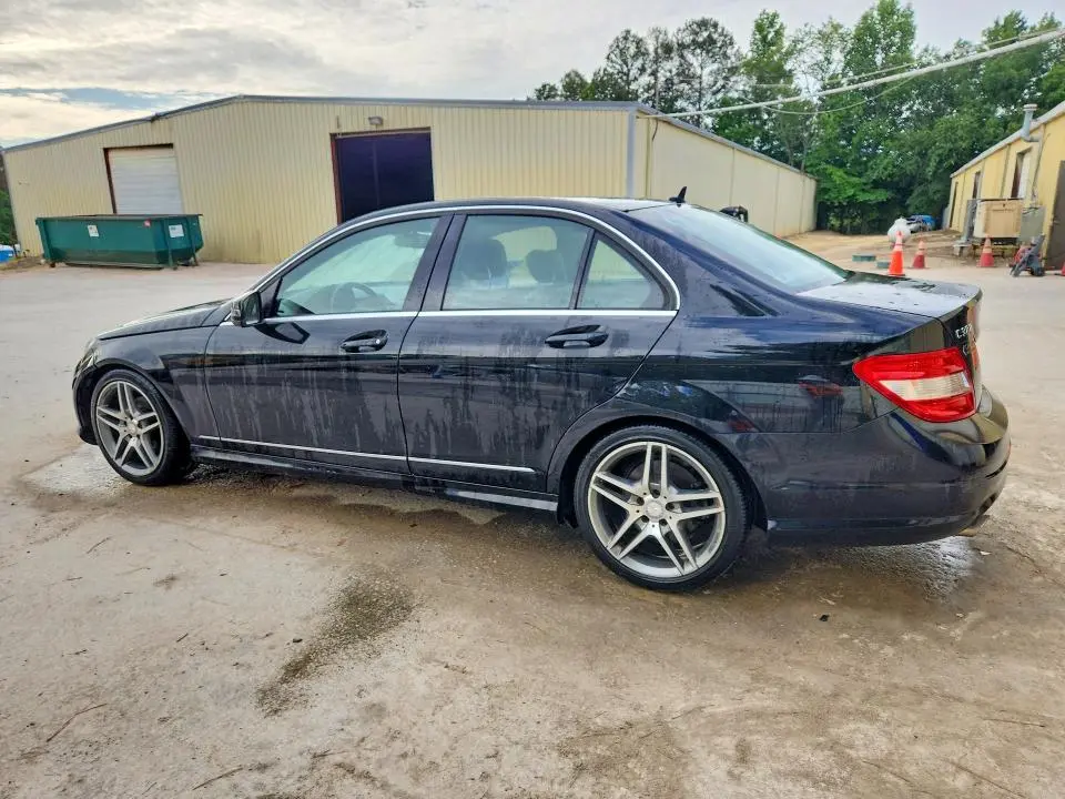 2010 MERCEDES-BENZ C 300  