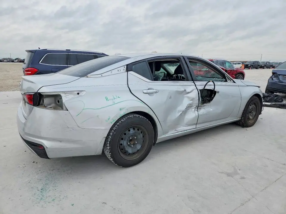 2020 NISSAN ALTIMA S  