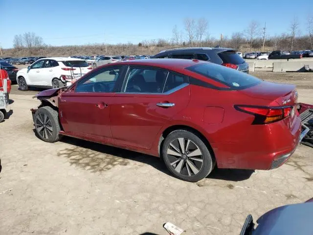 2022 NISSAN ALTIMA SV