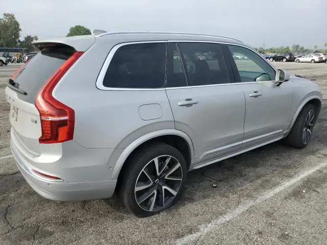 2024 VOLVO XC90 PLUS