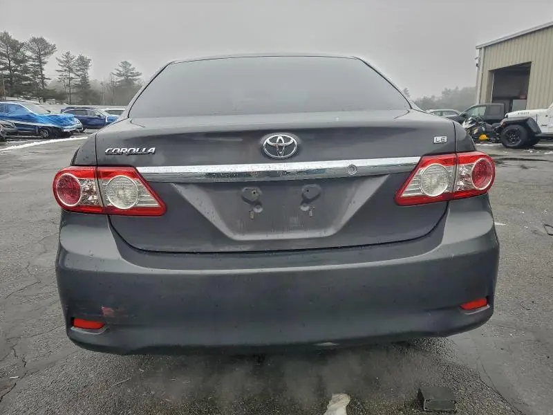 2011 TOYOTA COROLLA BASE  