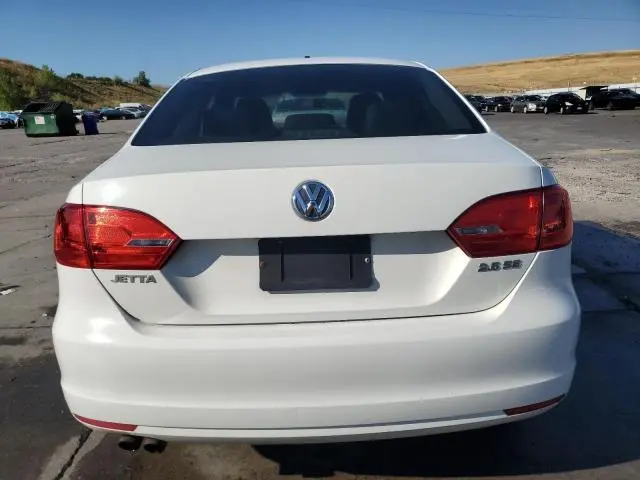 2012 VOLKSWAGEN JETTA SE  