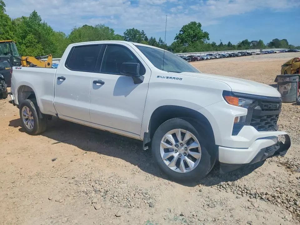2023 CHEVROLET SILVERADO K1500 CUSTOM  