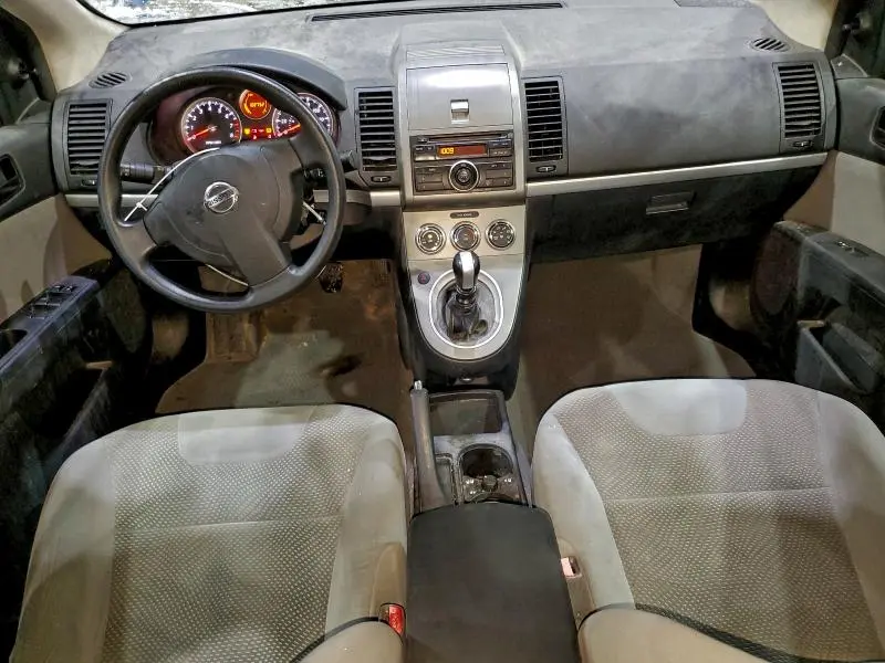 2010 NISSAN SENTRA 2.0  