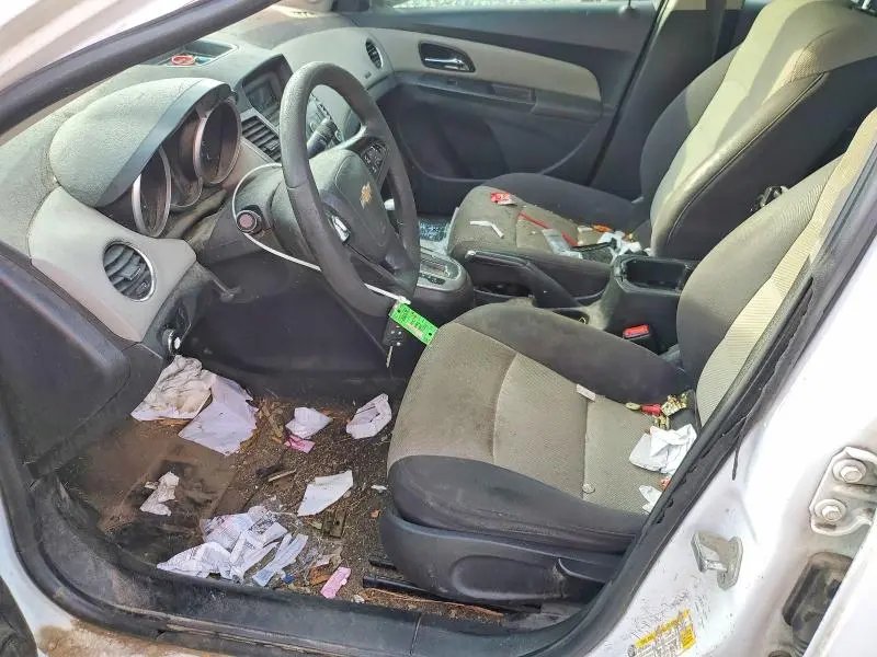 2014 CHEVROLET CRUZE LS  