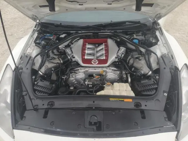 2015 NISSAN GT-R PREMIUM  