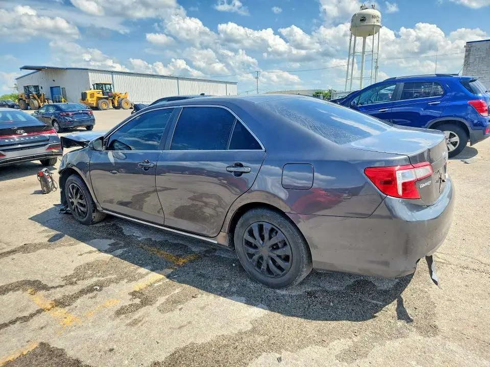2012 TOYOTA CAMRY LE  