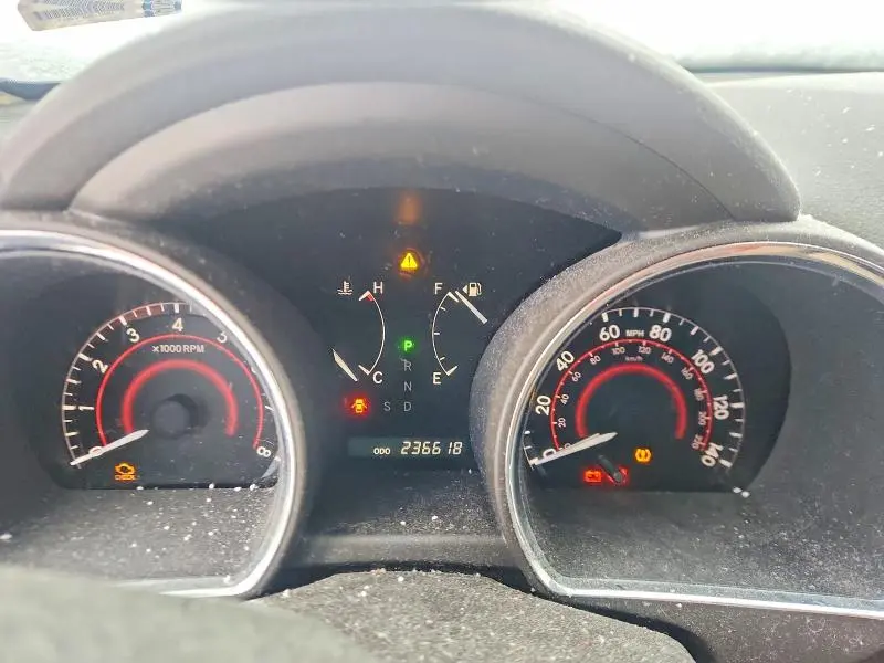 2010 TOYOTA HIGHLANDER LIMITED  