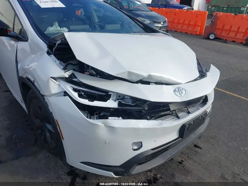 2024 TOYOTA PRIUS LE AWD-E