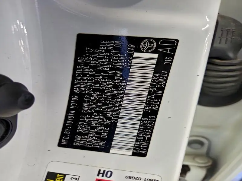 2017 TOYOTA COROLLA L  