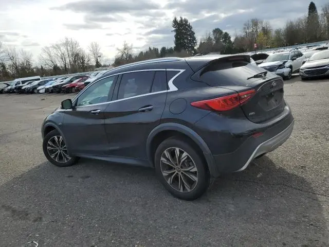 2017 INFINITI QX30 BASE  