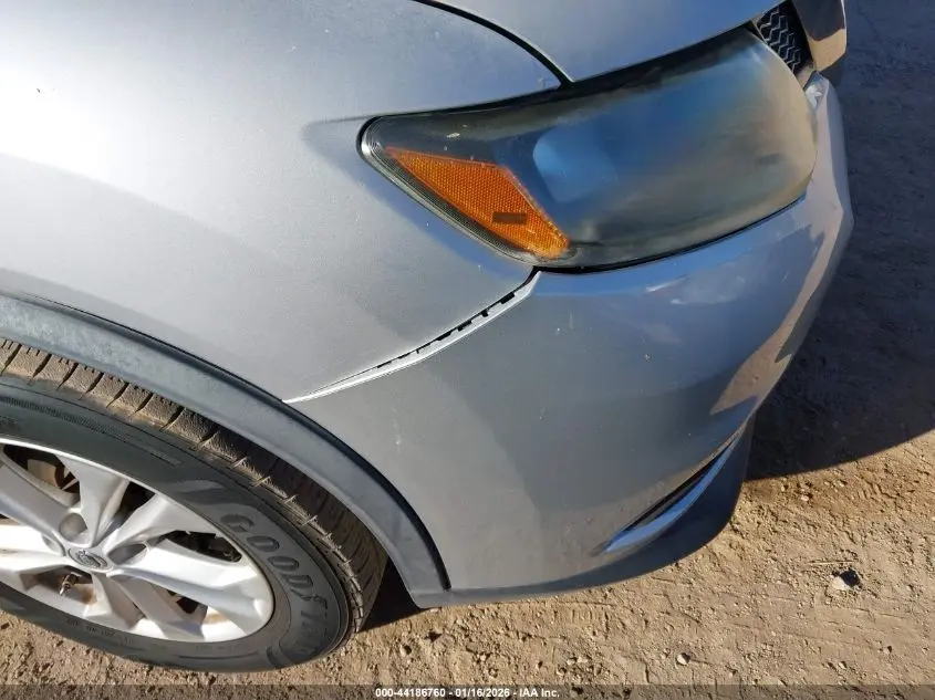 2016 NISSAN ROGUE SV