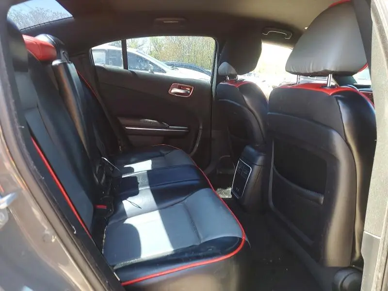 2018 DODGE CHARGER SXT  