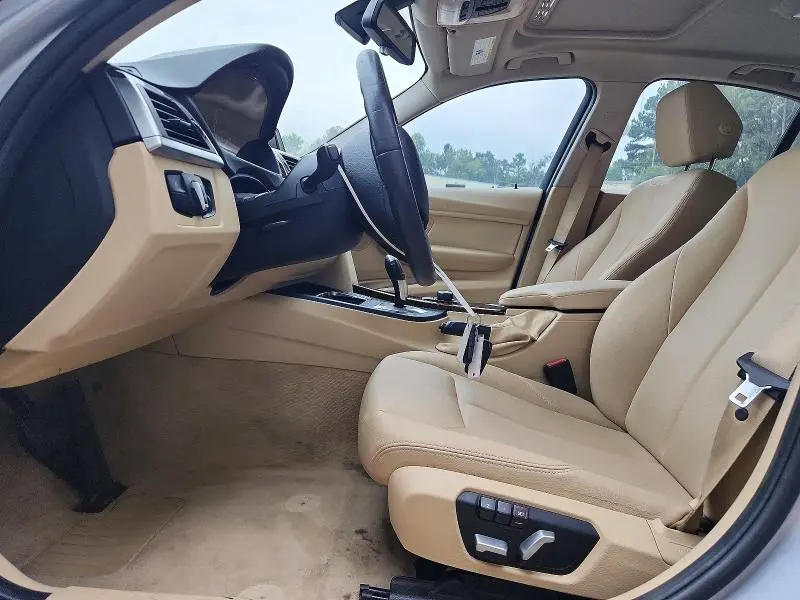 2016 BMW 320 I  