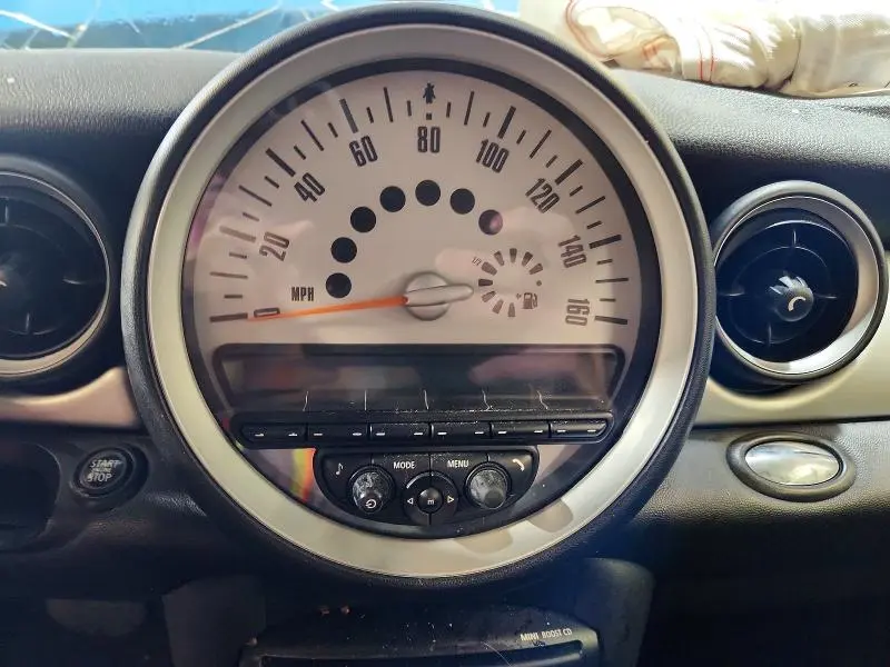 2013 MINI COOPER   