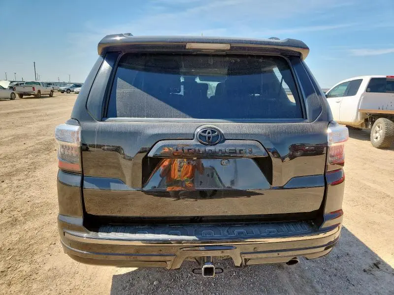 2019 TOYOTA 4RUNNER SR5  