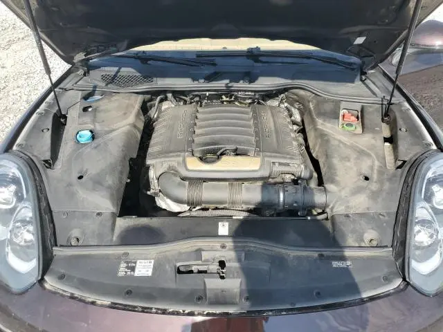 2016 PORSCHE CAYENNE   