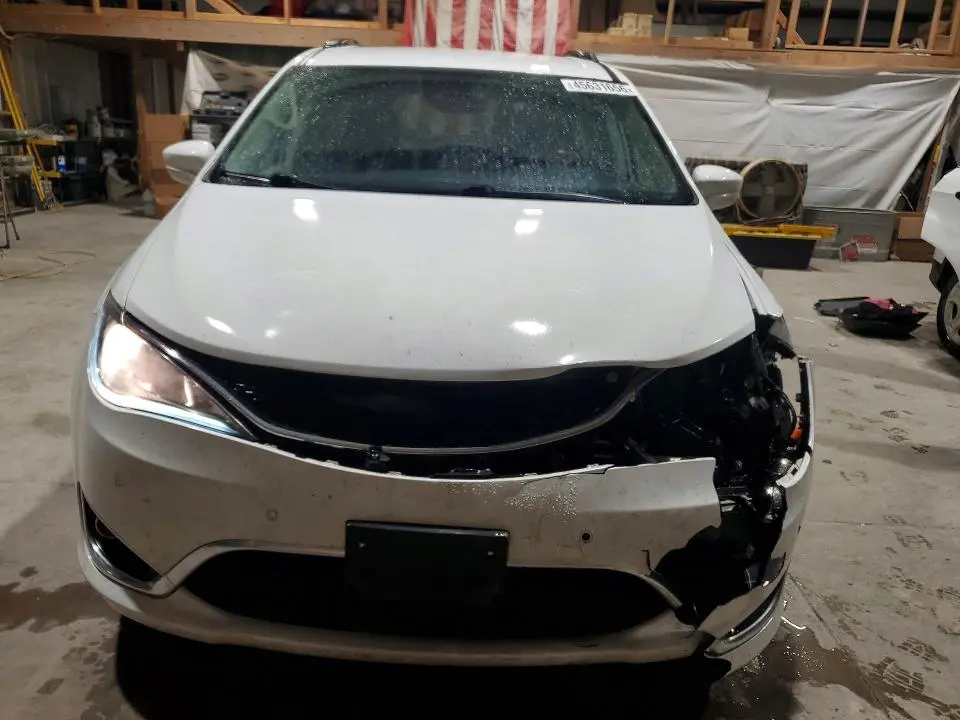 2018 CHRYSLER PACIFICA TOURING L PLUS  