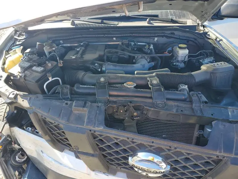 2016 NISSAN FRONTIER S  