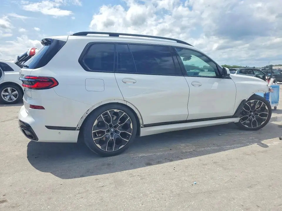 2024 BMW X7 XDRIVE40I  