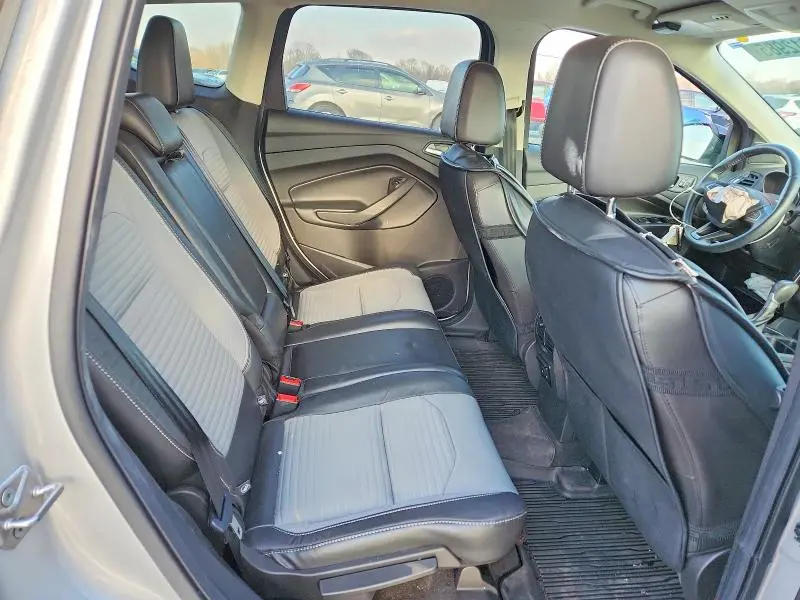 2017 FORD ESCAPE TITANIUM  