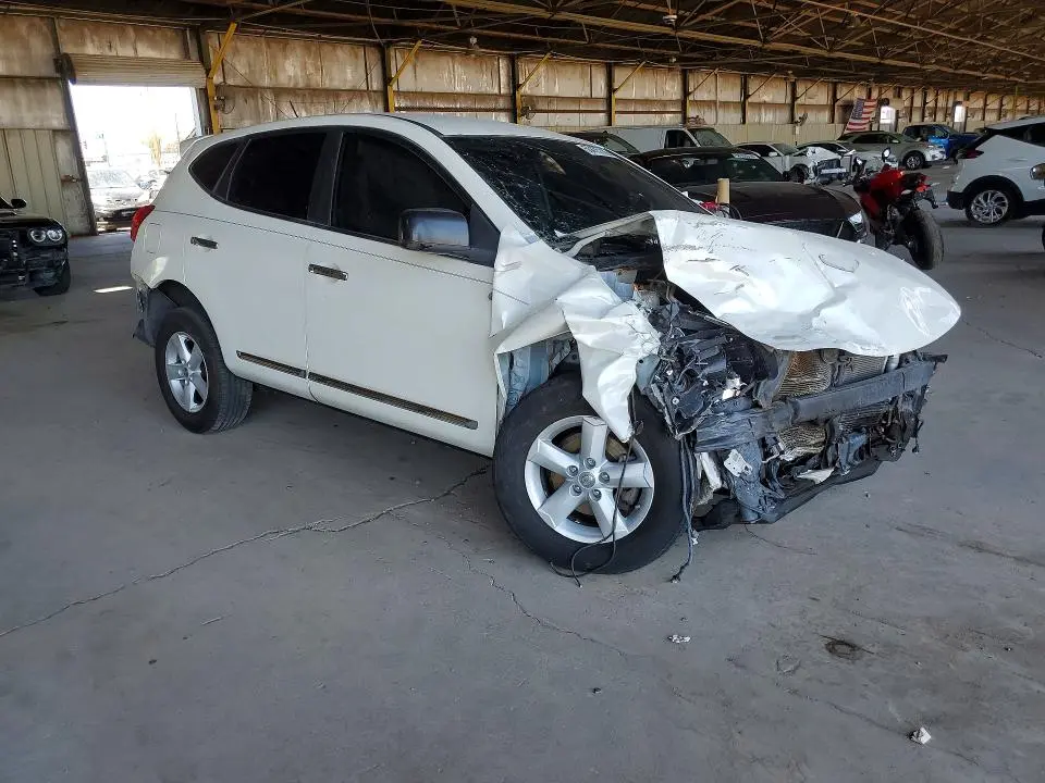 2012 NISSAN ROGUE S  