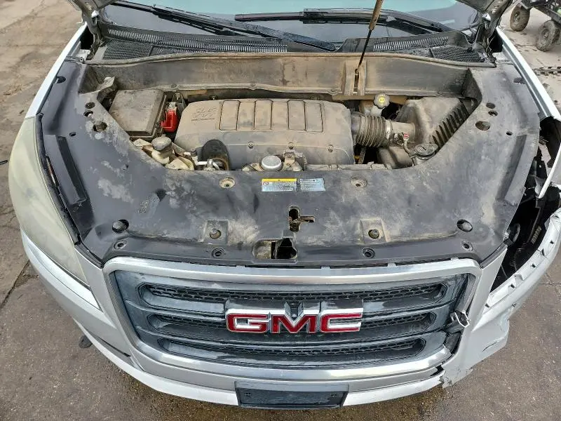 2016 GMC ACADIA SLE  