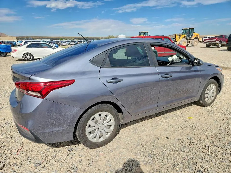 2018 HYUNDAI ACCENT SE  