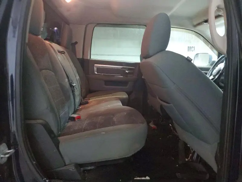 2015 RAM 3500 SLT  
