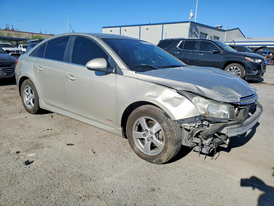 2014 CHEVROLET CRUZE LT  