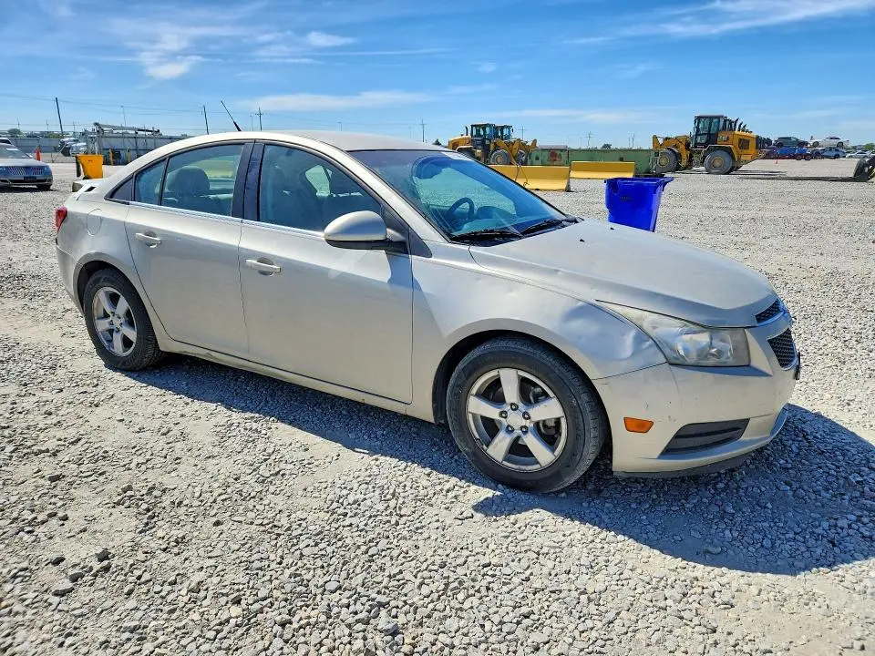 2014 CHEVROLET CRUZE LT  