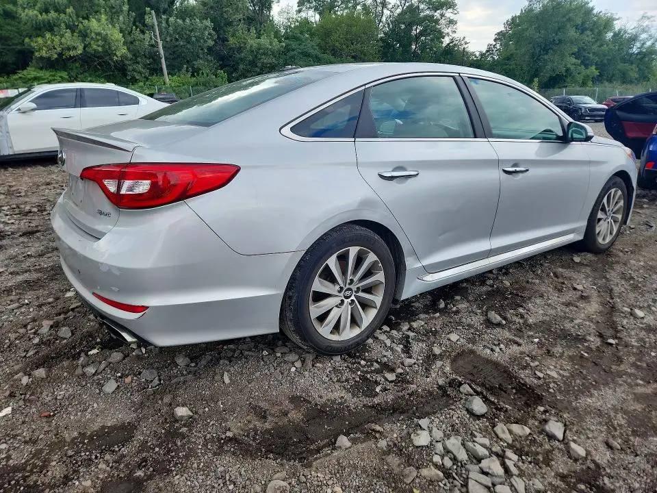 2016 HYUNDAI SONATA SPORT  