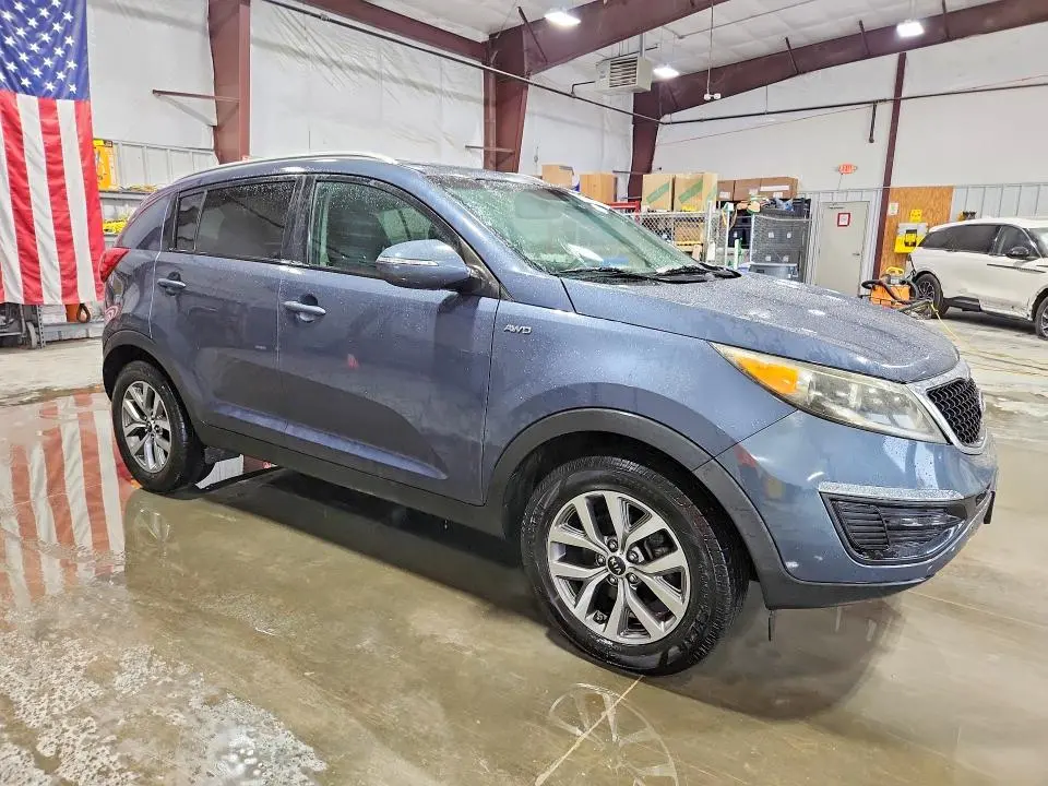 2015 KIA SPORTAGE LX  