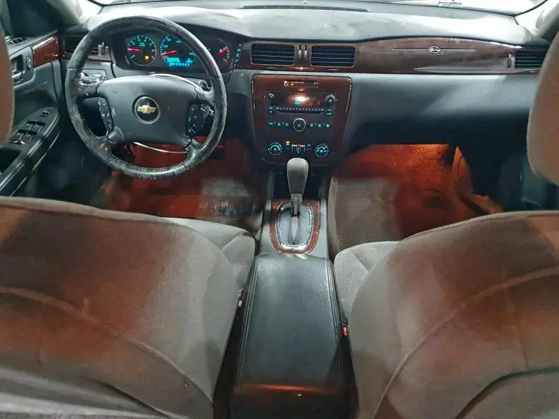 2011 CHEVROLET IMPALA LT  