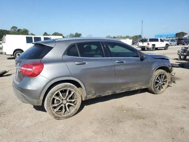2015 MERCEDES-BENZ GLA 250