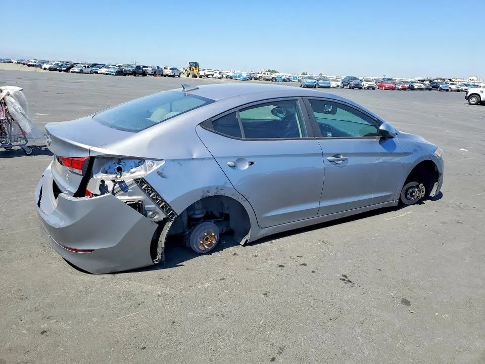 2017 HYUNDAI ELANTRA SE  
