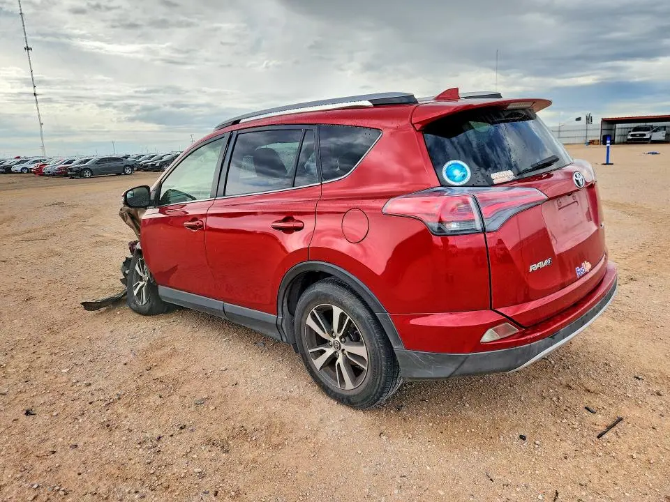 2017 TOYOTA RAV4 XLE  
