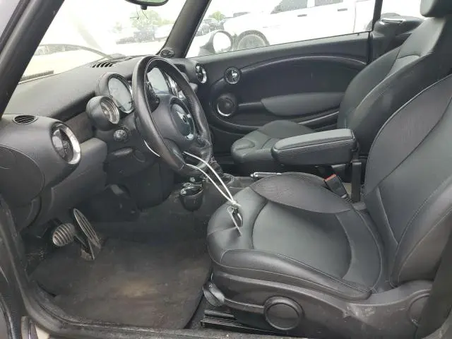 2011 MINI COOPER S  