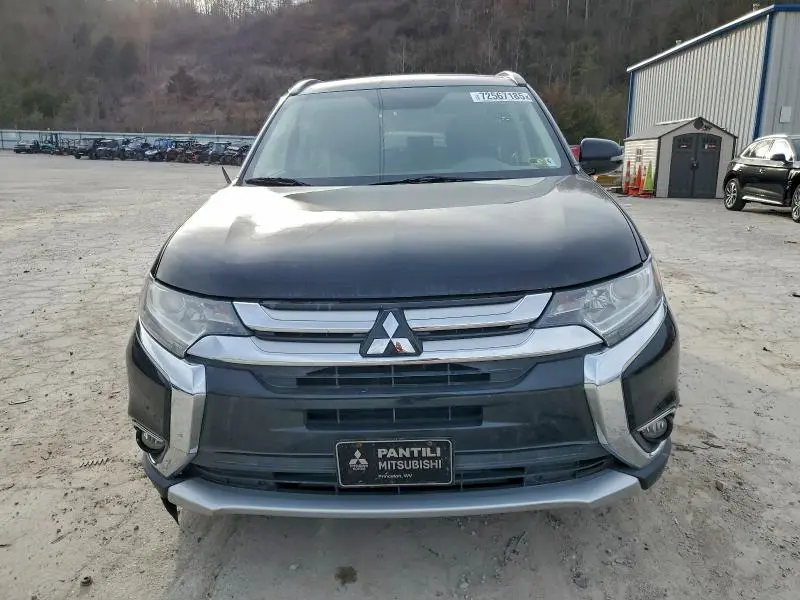 2016 MITSUBISHI OUTLANDER SE  