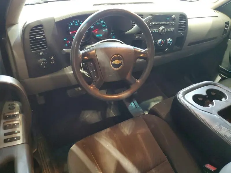2011 CHEVROLET SILVERADO K1500 LS  