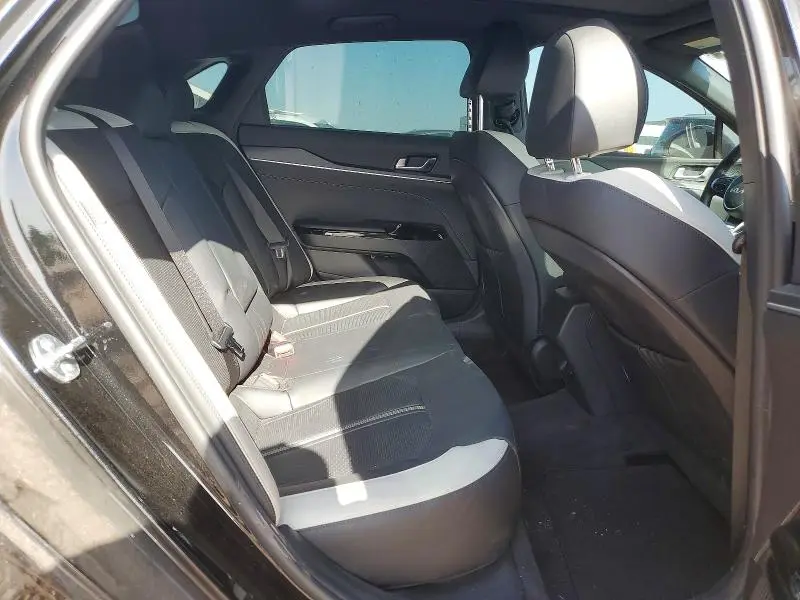 2025 KIA K5 GT LINE  