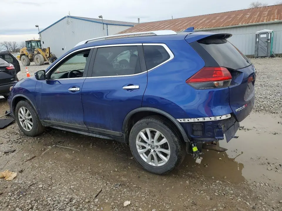 2018 NISSAN ROGUE SV  