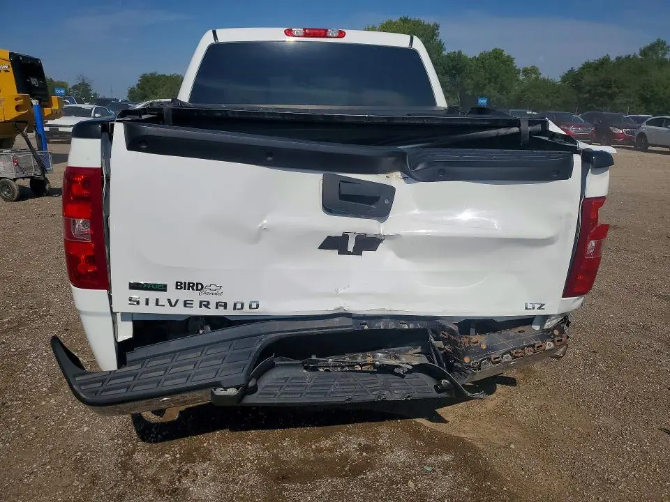 2011 CHEVROLET SILVERADO K1500 LTZ  