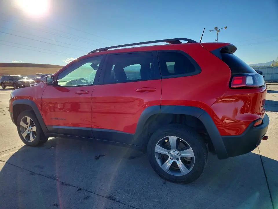 2019 JEEP CHEROKEE TRAILHAWK  