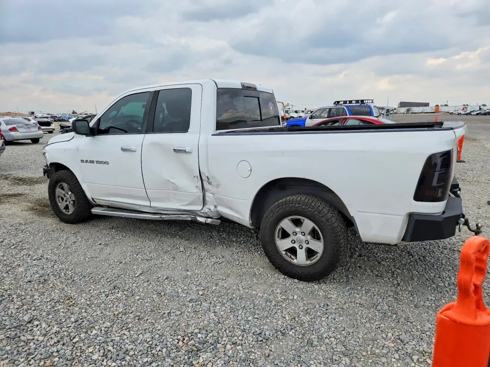 2012 DODGE RAM 1500 SLT  