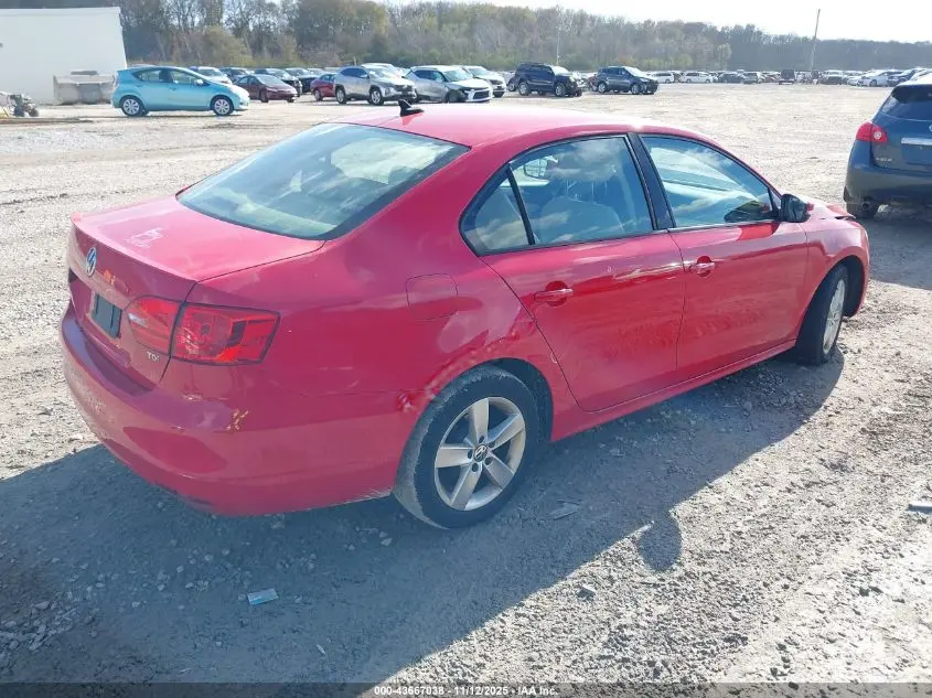 2012 VOLKSWAGEN JETTA 2.0L TDI