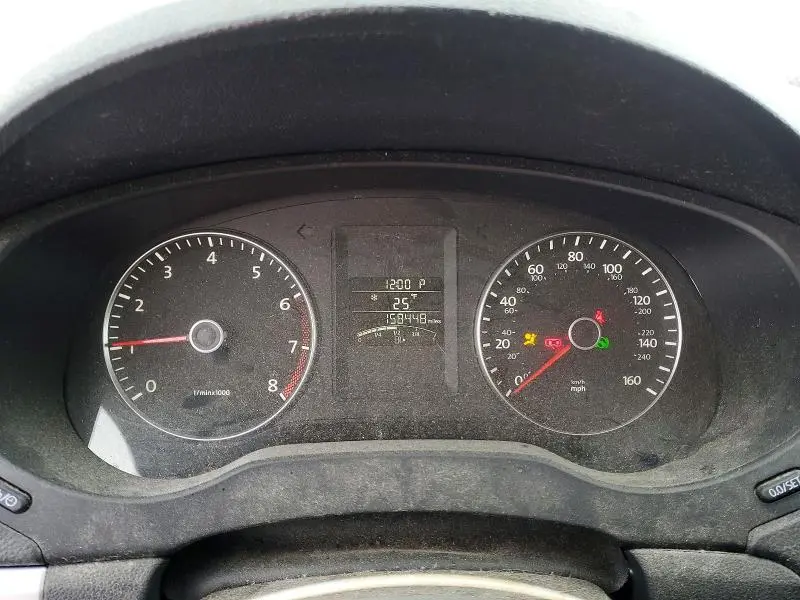 2013 VOLKSWAGEN JETTA SE  