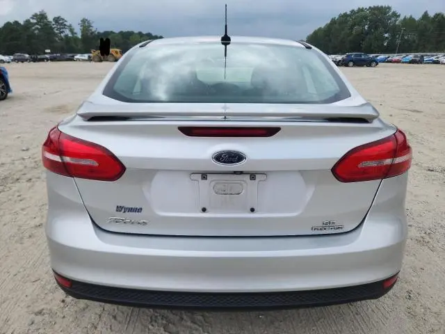 2015 FORD FOCUS SE  